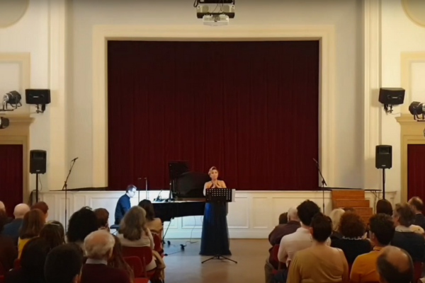 Copertina video: Aria di Magda, La Rondine, di G. Puccini